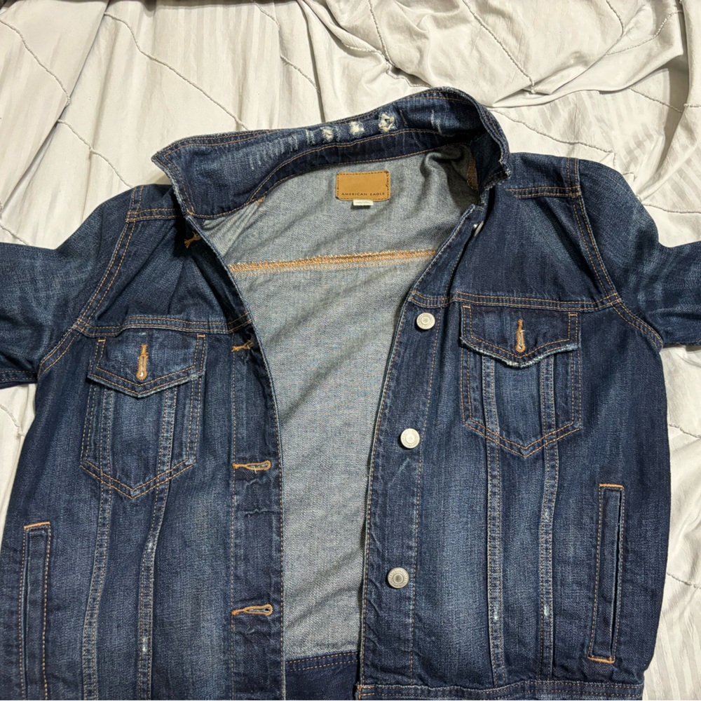 10 CLOTHING BUNDLE! - Picture 3 of 15